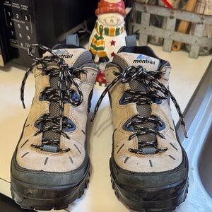 Montrail Women’s Hiking Boots with Blue Accents